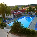 Tria Adelphia 4* Arillas (Corfu)