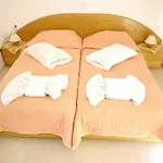 Aparthotel Tria Adelphia