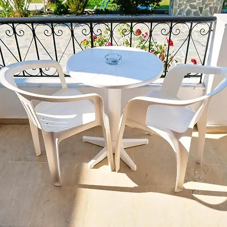 Tria Adelphia Arillas (Corfu)