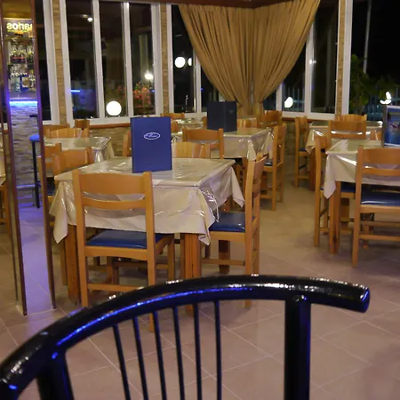 Tria Adelphia Aparthotel Arillas (Corfu)