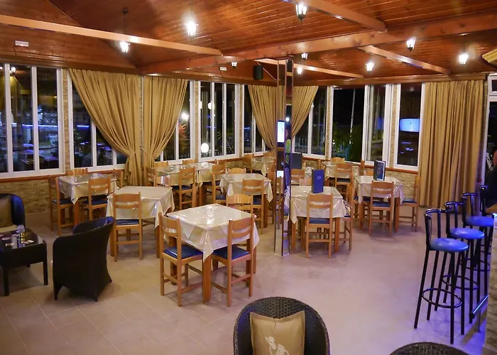 Appart hôtel Tria Adelphia Arillas (Corfu)