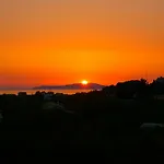 Ξενοδοχείο με διαμερίσματα τρία αδέλφια