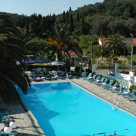 Tria Adelphia Arillas (Corfu)