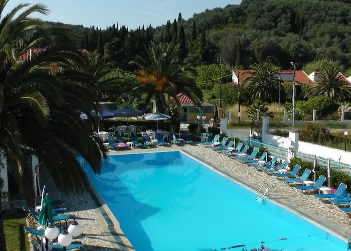 Tria Adelphia Arillas (Corfu)