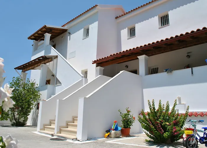 Tria Adelphia 4* Arillas (Corfu)